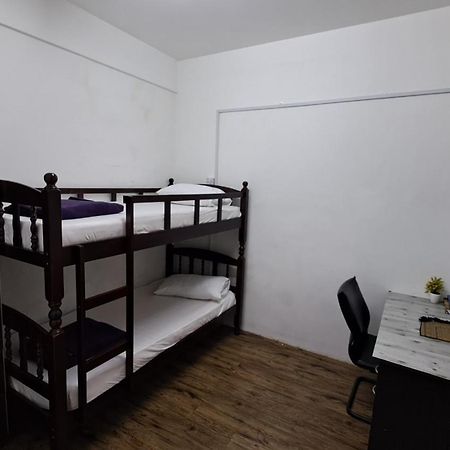 1201 Apartment Ladang Tok Pelam Tepipantaibatuburuk Kuala Terengganu Luaran gambar