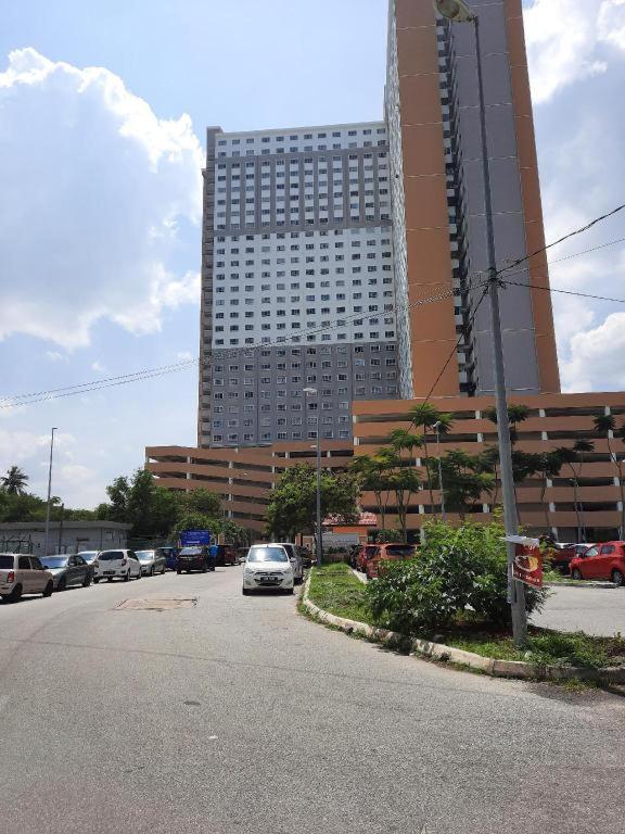 1201 Apartment Ladang Tok Pelam Tepipantaibatuburuk Kuala Terengganu Luaran gambar