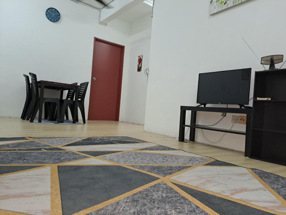 1201 Apartment Ladang Tok Pelam Tepipantaibatuburuk Kuala Terengganu Luaran gambar