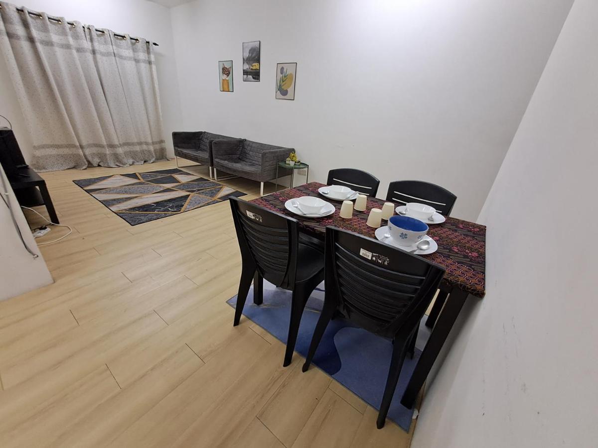 1201 Apartment Ladang Tok Pelam Tepipantaibatuburuk Kuala Terengganu Luaran gambar